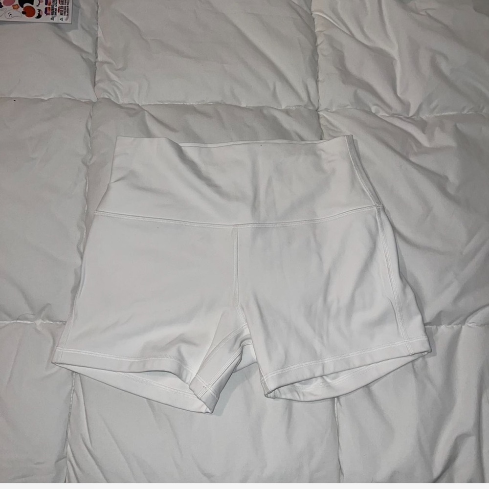 Lululemon Women's White Shorts